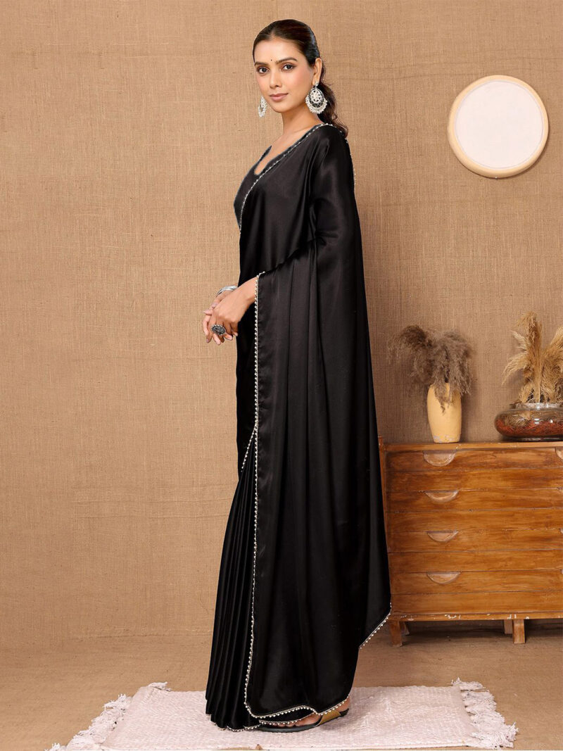 Silk trending Embellished saree With Blouse Piece For Womens